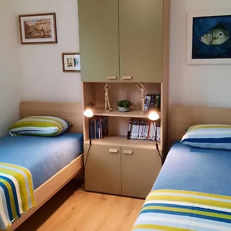 Apartment Roko 1
