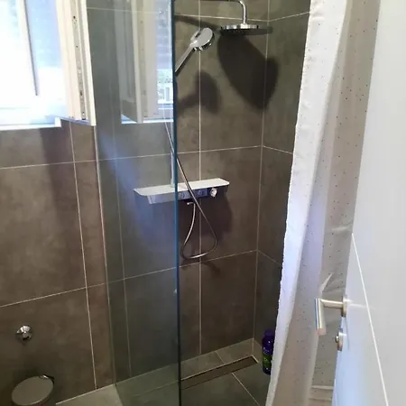 Apartment Roko 1 *