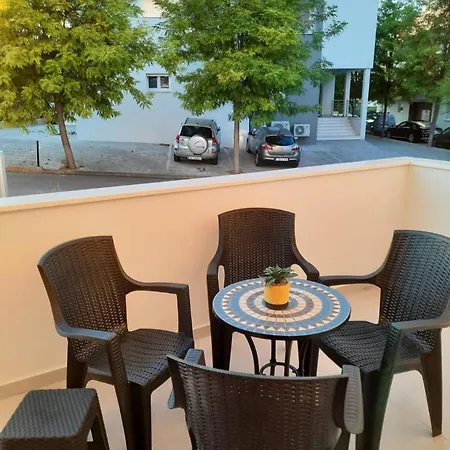 Roko 1 Apartment
